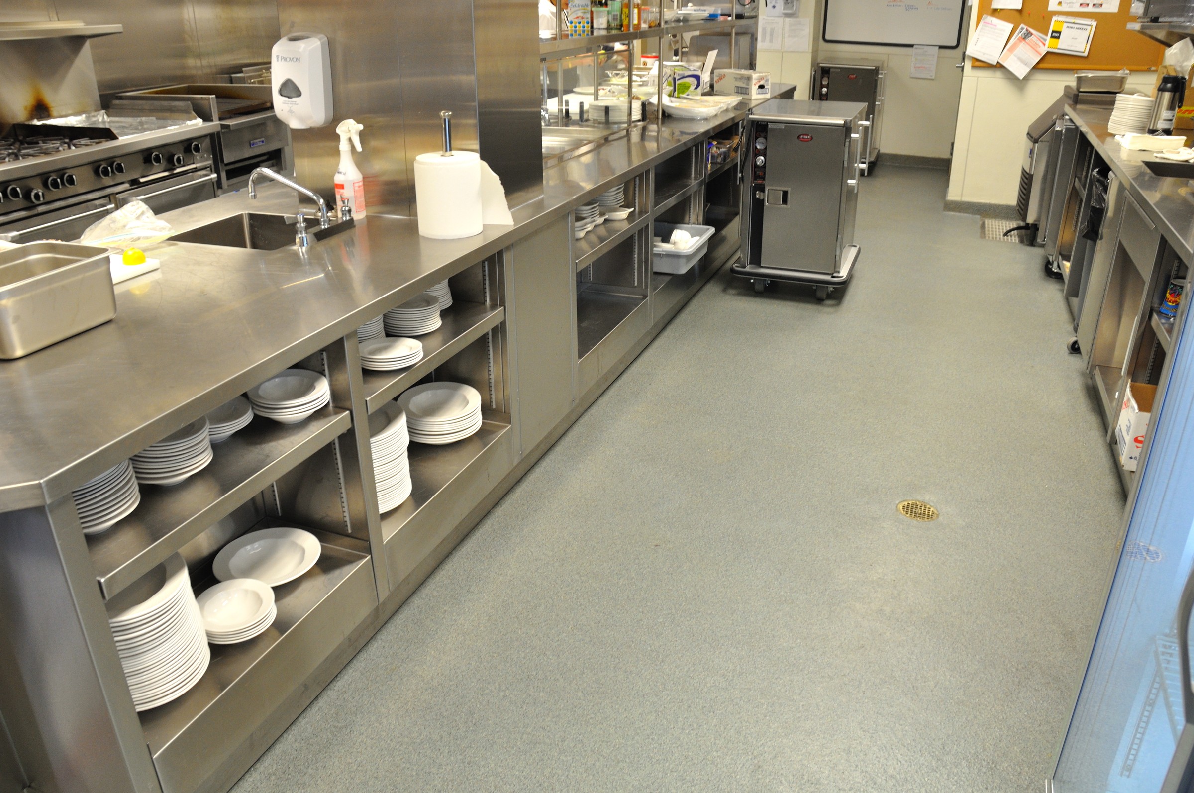 StoneCraft Quartz anti-slip flooring in commercial kitchen