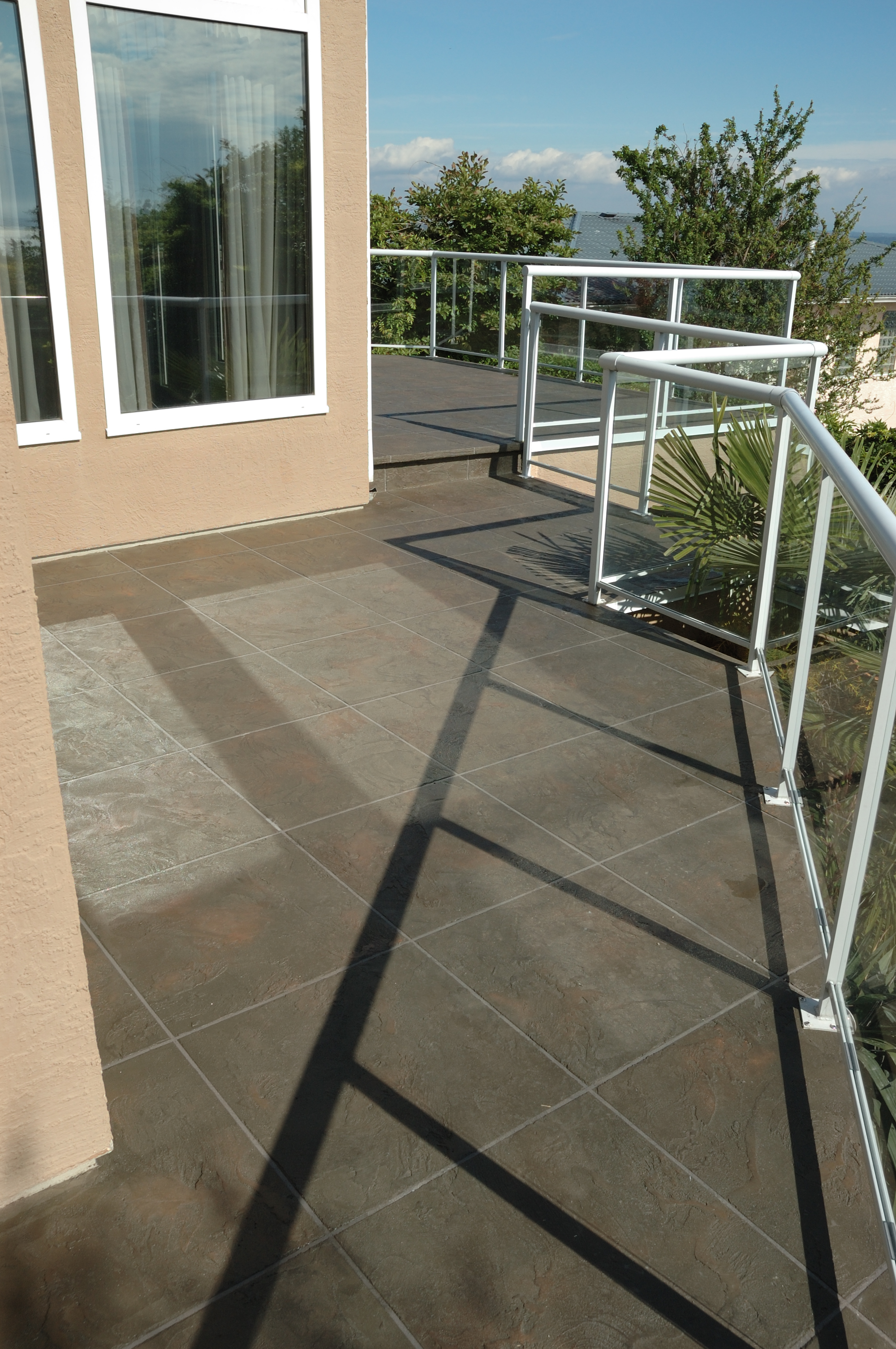 StoneCraft deck in Stonehenge colour